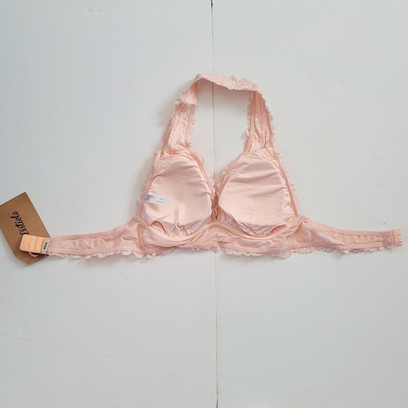 Lace halter Bralette - Picture 4 of 8